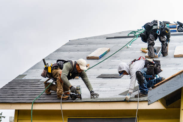 Professional Gutter Installation technician working in Blakely Island, WA